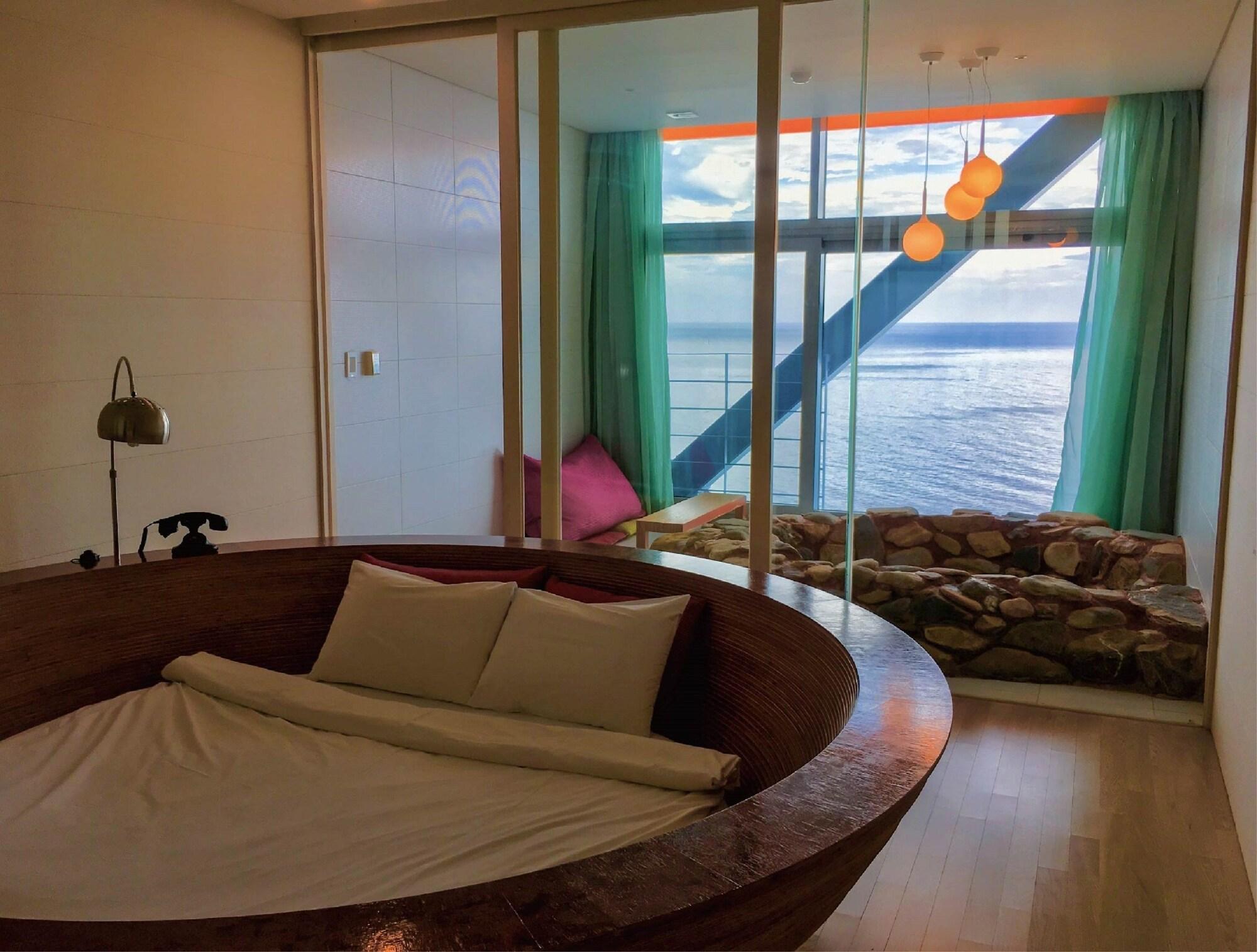 Haslla Art World Museum Hotel Gangneung Bagian luar foto